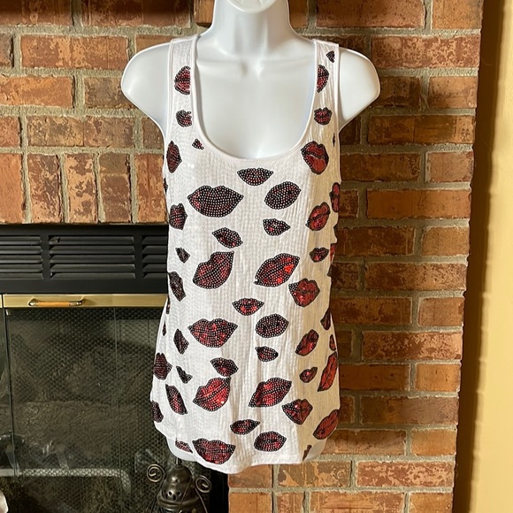 INC International Concepts Red Sequin Lips White Racerback Tank Top - Picture 1 of 6